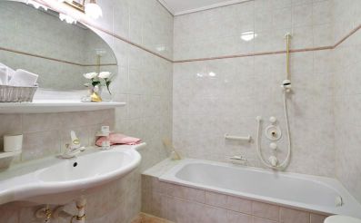 badezimmer2.jpg